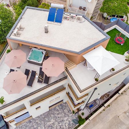 Luxury Penthouse Duce Apartment Exterior photo