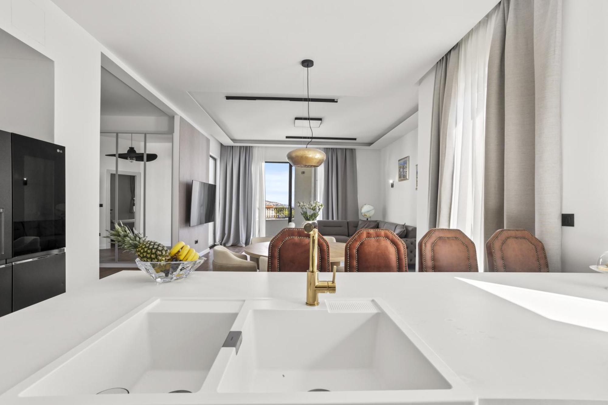 Luxury Penthouse Duce Apartment Exterior photo