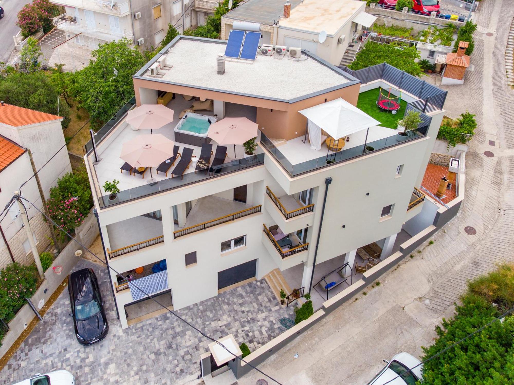 Luxury Penthouse Duce Apartment Exterior photo